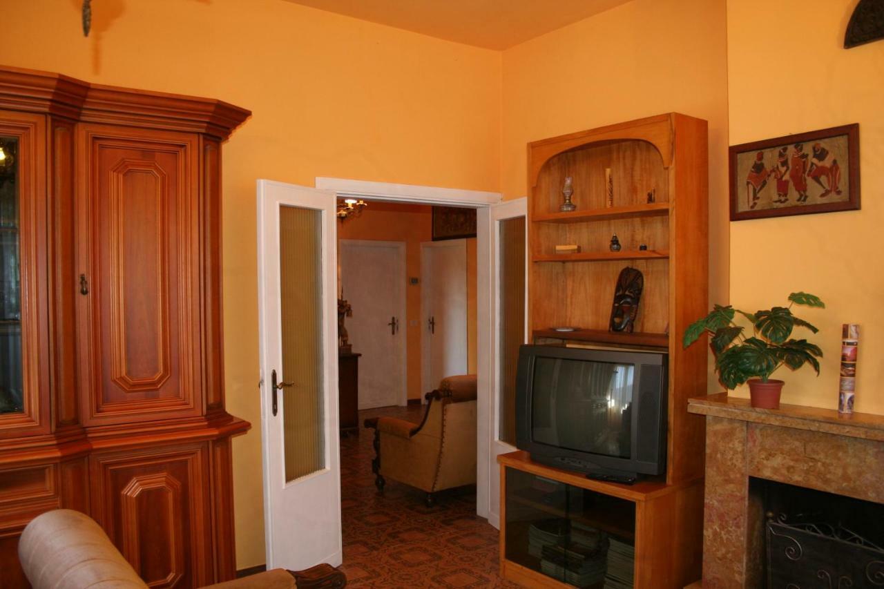 Apartament La Casa Di Rachele Sarteano Zewnętrze zdjęcie
